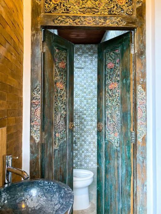 Tori Klumpu, 3 Bedroom Artistic Villa, Dual Views Near Ubud バドゥン エクステリア 写真