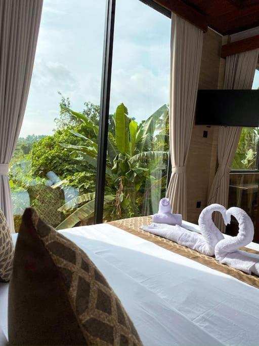Tori Klumpu, 3 Bedroom Artistic Villa, Dual Views Near Ubud バドゥン エクステリア 写真